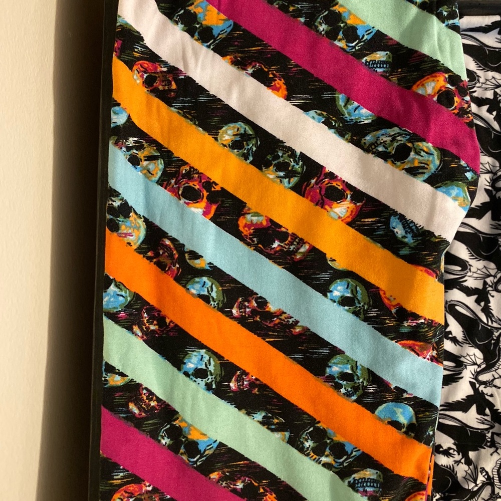 Lularoe OS leggings- brand new/never been worn